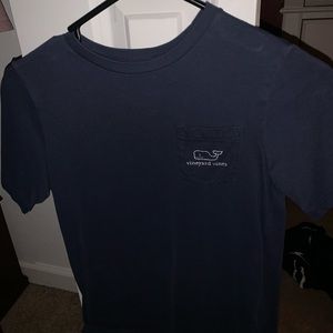 Vineyard vines tee shirt